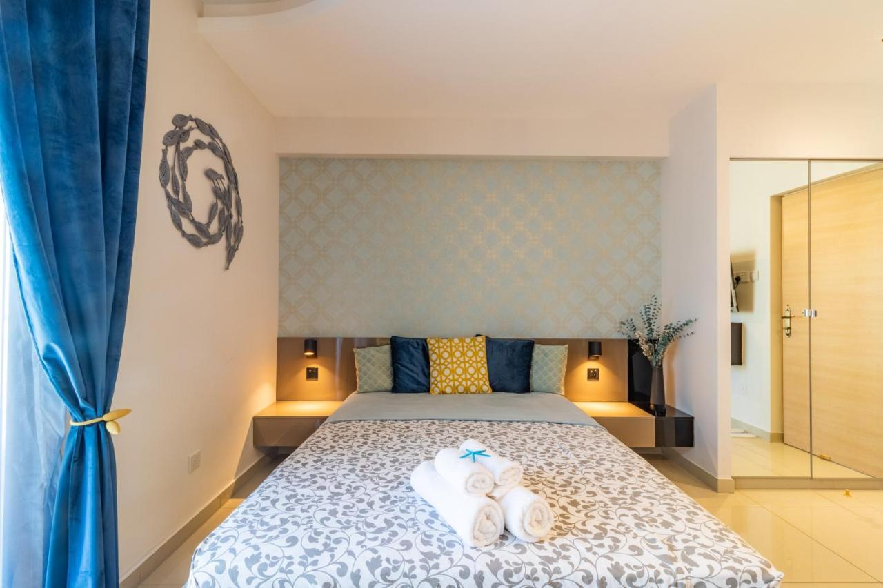 Light House - Seafront Cosy Studio With Library Paphos Buitenkant foto